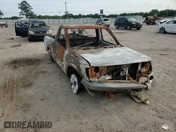 ✅ 2000 Nissan Frontier XE • VIN: 1N6DD21S3YC313598 • Lot: 57357805. Listed on Copart with Not provided. Free auction sales archive from the USA and detailed vehicle history report at DreamBid. Image 12.