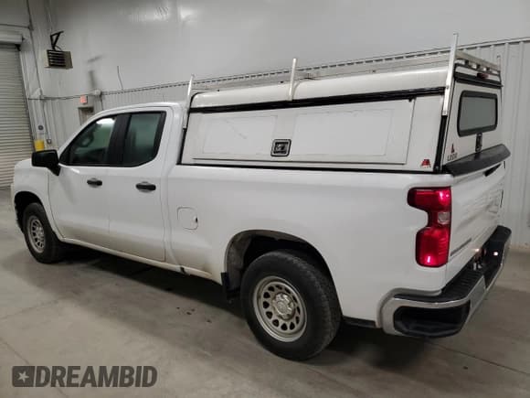 ✅ 2021 Chevrolet Silverado 1500 Work Truck • VIN: 1GCRWAEH2MZ438448 • Лот: 90486685. Опубликован ранее на Copart с пробегом 97 338 миль. Бесплатный доступ к архиву аукционных продаж из США и подробный отчёт об истории автомобиля на DreamBid. Изображение 2.