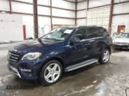 ✅ 2015 Mercedes-Benz M 400 • VIN: 4JGDA5GBXFA522524 • Lot: 43105141. Wystawiony na IAAI z przebiegiem 107 603 mil. Bezpłatny archiwum sprzedaży aukcyjnych z USA i szczegółowy raport historii pojazdu na DreamBid. Zdjęcie 18.