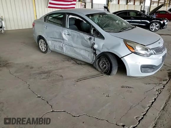 ✅ 2013 Kia Rio EX • VIN: KNADN4A33D6244812 • Lot: 58388205. Listed on Copart with 121,357 mi. Free auction sales archive from the USA and detailed vehicle history report at DreamBid. Image 13.