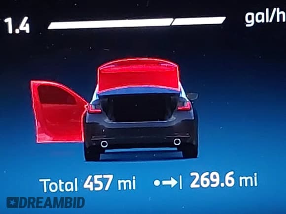 ✅ 2025 BMW 3 Series 330i xDrive • VIN: 3MW89CW08S8F24309 • Lot: 42125993. Wystawiony na IAAI z przebiegiem 457 mil. Bezpłatny archiwum sprzedaży aukcyjnych z USA i szczegółowy raport historii pojazdu na DreamBid. Zdjęcie 16.