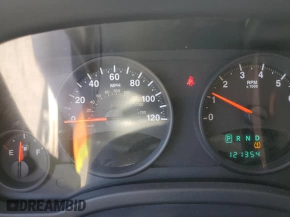 ✅ 2011 Jeep Patriot Sport • VIN: 1J4NT1GBXBD233691 • Lot: 66482455. Listed on Copart with 121,354 mi. Free auction sales archive from the USA and detailed vehicle history report at DreamBid. Image 9.