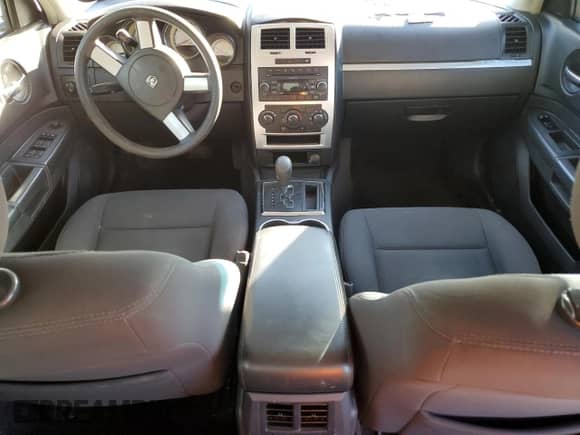 2010 Dodge Charger SXT с VIN 2B3CA3CV8AH274984, выставлен на аукционе Copart как лот 80491134 с пробегом 219 825 миль миль и Списание • Salvage title. История ставок и продаж доступна на DreamBid. Изображение 8.