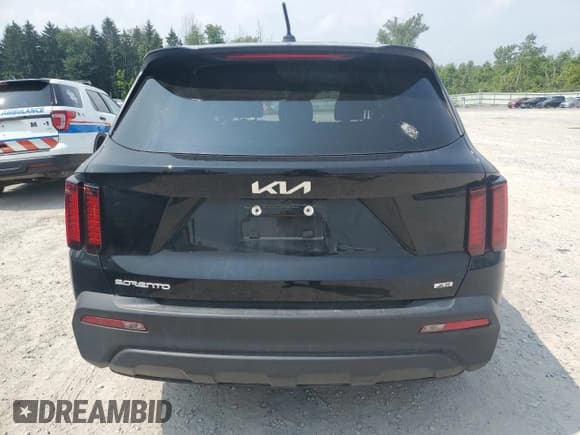 ✅ 2023 Kia Sorento LX • VIN: 5XYRGDLC8PG243933 • Lot: 67940805. Listed on Copart with 48,277 mi. Free auction sales archive from the USA and detailed vehicle history report at DreamBid. Image 6.