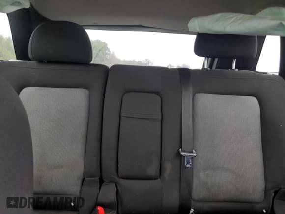 ✅ 2012 Chevrolet Captiva Sport LT • VIN: 3GNAL3E50CS583238 • Lot: 85023514. Wystawiony na Copart z przebiegiem 175 831 mil. Bezpłatny archiwum sprzedaży aukcyjnych z USA i szczegółowy raport historii pojazdu na DreamBid. Zdjęcie 10.