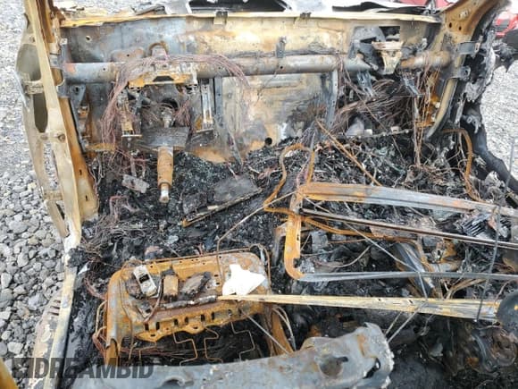 ✅ 2022 Chevrolet Silverado 1500 LT Trail Boss • VIN: 3GCUDFET5NG616369 • Lot: 64473885. Wystawiony na Copart z przebiegiem Nie podano. Bezpłatny archiwum sprzedaży aukcyjnych z USA i szczegółowy raport historii pojazdu na DreamBid. Zdjęcie 8.