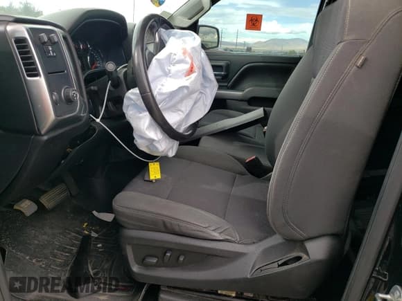 ✅ 2018 Chevrolet Silverado 1500 LT • VIN: 3GCPCREC2JG386396 • Лот: 72262134. Опубликован ранее на Copart с пробегом Не указан. Бесплатный доступ к архиву аукционных продаж из США и подробный отчёт об истории автомобиля на DreamBid. Изображение 7.