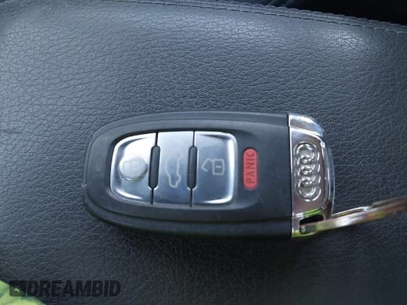 ✅ 2011 Audi A4 Premium • VIN: WAUBFAFL8BN021552 • Лот: 42885600. Опубликован ранее на IAAI с пробегом 133 997 миль. Бесплатный доступ к архиву аукционных продаж из США и подробный отчёт об истории автомобиля на DreamBid. Изображение 11.