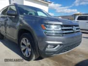 ✅ 2018 Volkswagen Atlas SEL • VIN: 1V2MR2CA9JC523068 • Lot: 43692474. Wystawiony na IAAI z przebiegiem 128 042 mil. Bezpłatny archiwum sprzedaży aukcyjnych z USA i szczegółowy raport historii pojazdu na DreamBid. Zdjęcie 6.