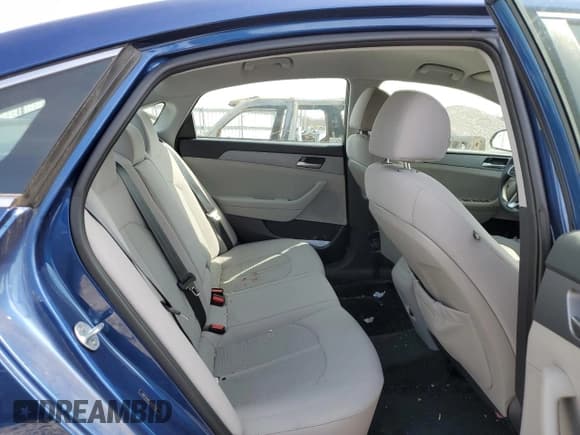 ✅ 2018 Hyundai Sonata SE • VIN: 5NPE24AF3JH691734 • Лот: 46725403. Опубликован ранее на Copart с пробегом Не указан. Бесплатный доступ к архиву аукционных продаж из США и подробный отчёт об истории автомобиля на DreamBid. Изображение 10.