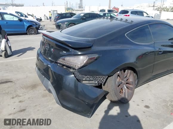 ✅ 2012 Hyundai Genesis Coupe Grand Touring • VIN: KMHHU6KH8CU068486 • Lot: 41686499. Wystawiony na IAAI z przebiegiem 104 579 mil. Bezpłatny archiwum sprzedaży aukcyjnych z USA i szczegółowy raport historii pojazdu na DreamBid. Zdjęcie 6.