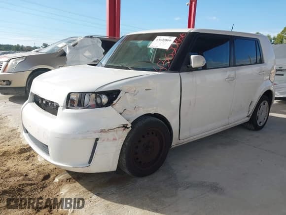 ✅ 2010 Scion xB • VIN: JTLZE4FEXA1106488 • Lot: 43620866. Wystawiony na IAAI z przebiegiem 149 548 mil. Bezpłatny archiwum sprzedaży aukcyjnych z USA i szczegółowy raport historii pojazdu na DreamBid. Zdjęcie 2.