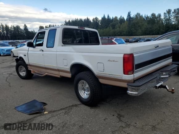 ✅ 1995 Ford F-150 • VIN: 1FTEX14H6SKB05057 • Lot: 84712375. Wystawiony na Copart z przebiegiem Nie podano. Bezpłatny archiwum sprzedaży aukcyjnych z USA i szczegółowy raport historii pojazdu na DreamBid. Zdjęcie 2.