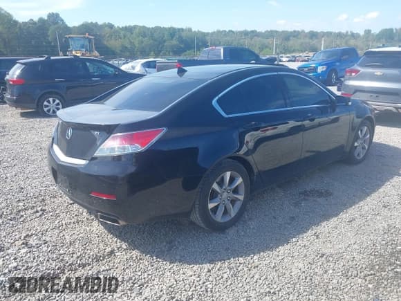 ✅ 2012 Acura TL Technology • VIN: 19UUA8F50CA032155 • Lot: 43319626. Wystawiony na IAAI z przebiegiem 125 611 mil. Bezpłatny archiwum sprzedaży aukcyjnych z USA i szczegółowy raport historii pojazdu na DreamBid. Zdjęcie 4.
