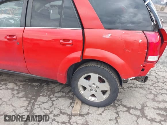 ✅ 2006 Saturn VUE • VIN: 5GZCZ53496S818286 • Lot: 41887405. Wystawiony na IAAI z przebiegiem 219 872 mil. Bezpłatny archiwum sprzedaży aukcyjnych z USA i szczegółowy raport historii pojazdu na DreamBid. Zdjęcie 19.
