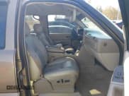 ✅ 2004 Chevrolet Tahoe LT • VIN: 1GNEC13Z04J226219 • Лот: 43675882. Опубликован ранее на IAAI с пробегом 200 326 миль. Бесплатный доступ к архиву аукционных продаж из США и подробный отчёт об истории автомобиля на DreamBid. Изображение 5.