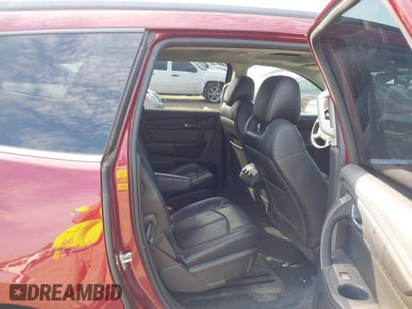 ✅ 2016 Chevrolet Traverse LT • VIN: 1GNKRGKD5GJ341560 • Lot: 43471890. Listed on IAAI with 149,543 mi. Free auction sales archive from the USA and detailed vehicle history report at DreamBid. Image 8.