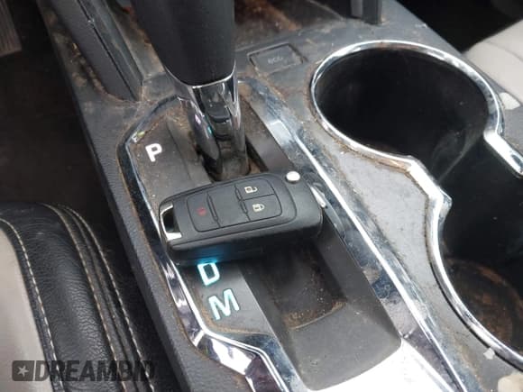 ✅ 2017 Chevrolet Equinox LS • VIN: 2GNFLEEK8H6103671 • Лот: 43569198. Опубликован ранее на IAAI с пробегом 166 554 миль. Бесплатный доступ к архиву аукционных продаж из США и подробный отчёт об истории автомобиля на DreamBid. Изображение 11.