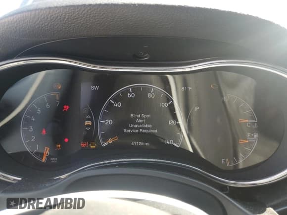 ✅ 2019 Jeep Grand Cherokee Laredo E • VIN: 1C4RJFAGXKC568745 • Lot: 80762655. Listed on Copart with 41,125 mi. Free auction sales archive from the USA and detailed vehicle history report at DreamBid. Image 9.