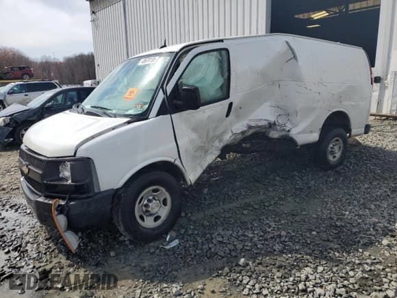 ✅ 2015 Chevrolet Express Cargo • VIN: 1GCWGGFF8F1103356 • Lot: 49978105. Listed on Copart with Not provided. Free auction sales archive from the USA and detailed vehicle history report at DreamBid. Image 1.