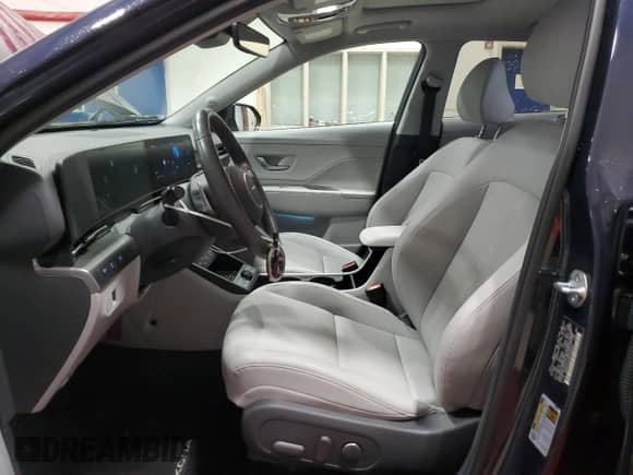 2024 Hyundai Kona Limited with VIN KM8HECA38RU053609, listed as a Copart auction lot 69324404 with 8,932 mi miles and Salvage title. Bid and sale history available at DreamBid. Image 7.