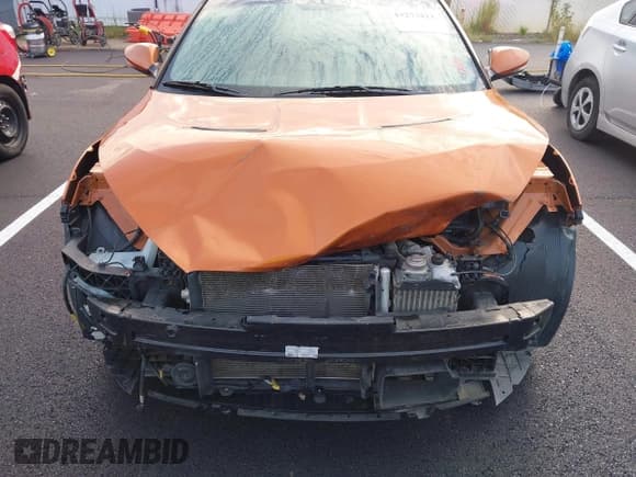 ✅ 2014 Hyundai Veloster Turbo • VIN: KMHTC6AE9EU208312 • Lot: 43273422. Listed on IAAI with 102,780 mi. Free auction sales archive from the USA and detailed vehicle history report at DreamBid. Image 6.