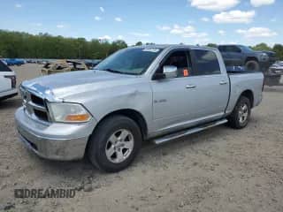 2009 Dodge 1500 TRX z VIN 1D3HB13P89S709540, wystawiony jako Copart lot #52992715 z przebiegiem 198 554 mil mil oraz Czysty tytuł • Clean title. Historia ofert i sprzedaży dostępna na DreamBid. Obrazek 1.