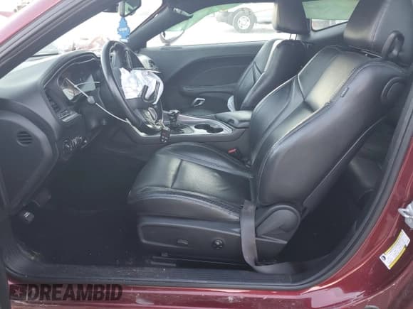 ✅ 2020 Dodge Challenger SXT • VIN: 2C3CDZGG4LH135382 • Лот: 91849315. Опубликован ранее на Copart с пробегом 54 067 миль. Бесплатный доступ к архиву аукционных продаж из США и подробный отчёт об истории автомобиля на DreamBid. Изображение 7.