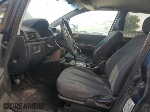 ✅ 2004 Mitsubishi Endeavor LS • VIN: 4A4MM21S64E107797 • Lot: 66206135. Listed on Copart with 190,843 mi. Free auction sales archive from the USA and detailed vehicle history report at DreamBid. Image 7.