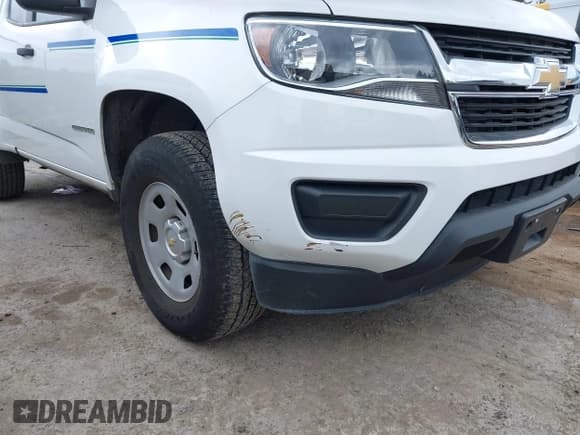 ✅ 2017 Chevrolet Colorado 4WD WT • VIN: 1GCHTBEN3H1316671 • Lot: 42283027. Wystawiony na IAAI z przebiegiem 15 532 mil. Bezpłatny archiwum sprzedaży aukcyjnych z USA i szczegółowy raport historii pojazdu na DreamBid. Zdjęcie 6.