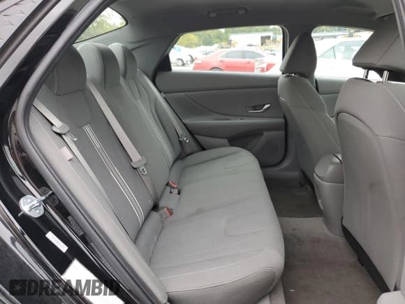 ✅ 2024 Hyundai Elantra SEL • VIN: KMHLM4DG0RU651632 • Lot: 81282645. Listed on Copart with 43,794 mi. Free auction sales archive from the USA and detailed vehicle history report at DreamBid. Image 10.