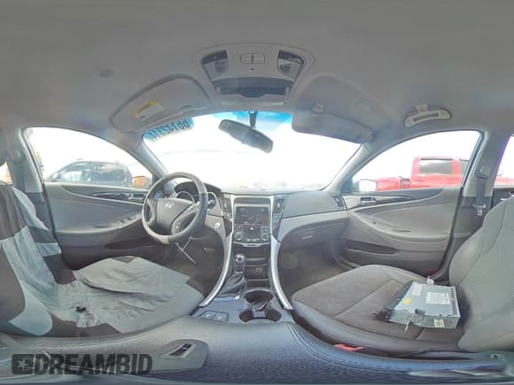 ✅ 2014 Hyundai Sonata SE • VIN: 5NPEC4AB0EH822554 • Lot: 66142314. Listed on Copart with 133,072 mi. Free auction sales archive from the USA and detailed vehicle history report at DreamBid. Image 13.