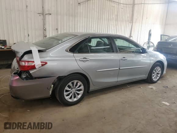 2015 Toyota Camry LE с VIN 4T1BD1FK7FU163219, выставлен на аукционе Copart как лот 67203785 с пробегом 122 689 миль миль и Списание • Salvage title. История ставок и продаж доступна на DreamBid. Изображение 3.