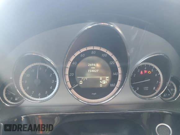 ✅ 2010 Mercedes-Benz E 350 Sport • VIN: WDDHF8HB1AA074521 • Lot: 93325365. Listed on Copart with 154,827 mi. Free auction sales archive from the USA and detailed vehicle history report at DreamBid. Image 9.