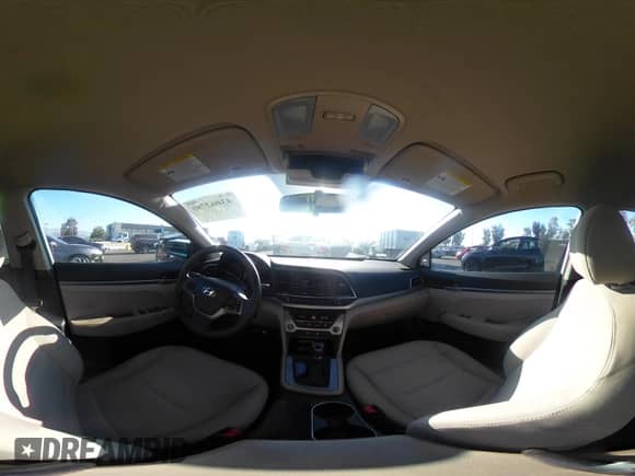 2017 Hyundai Elantra SE с VIN 5NPD74LF0HH208852, выставлен на аукционе IAAI как лот 43062780 с пробегом 94 052 миль миль и . История ставок и продаж доступна на DreamBid. Изображение 19.