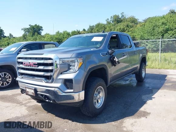 ✅ 2020 GMC Sierra 1500 SLE • VIN: 3GTU9BEDXLG219627 • Лот: 43158274. Опубликован ранее на IAAI с пробегом 108 803 миль. Бесплатный доступ к архиву аукционных продаж из США и подробный отчёт об истории автомобиля на DreamBid. Изображение 2.