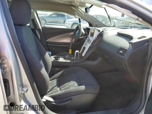 ✅ 2013 Chevrolet Volt • VIN: 1G1RE6E47DU130937 • Lot: 80944445. Wystawiony na Copart z przebiegiem 172 509 mil. Bezpłatny archiwum sprzedaży aukcyjnych z USA i szczegółowy raport historii pojazdu na DreamBid. Zdjęcie 7.