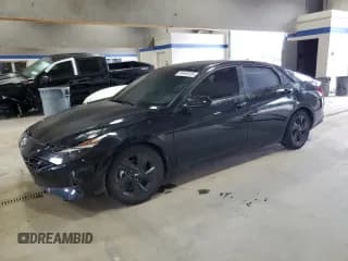 ✅ 2022 Hyundai Elantra Blue • VIN: KMHLM4AJ0NU025864 • Lot: 84449325. Listed on Copart with 48,263 mi. Free auction sales archive from the USA and detailed vehicle history report at DreamBid. Image 1.