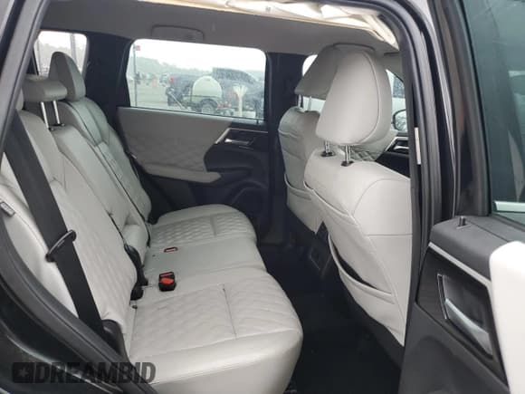 ✅ 2022 Mitsubishi Outlander SEL • VIN: JA4J4VA86NZ079326 • Lot: 85482425. Listed on Copart with 65,195 mi. Free auction sales archive from the USA and detailed vehicle history report at DreamBid. Image 10.