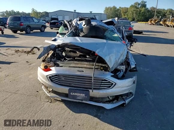 ✅ 2017 Ford Fusion Hybrid Titanium • VIN: 3FA6P0RU6HR267642 • Lot: 82504085. Listed on Copart with Not provided. Free auction sales archive from the USA and detailed vehicle history report at DreamBid. Image 14.