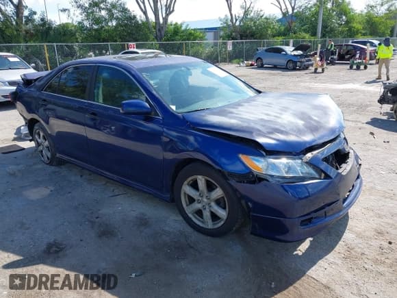 ✅ 2007 Toyota Camry LE • VIN: 4T1BK46K87U014116 • Лот: 42883598. Опубликован ранее на IAAI с пробегом 183 194 миль. Бесплатный доступ к архиву аукционных продаж из США и подробный отчёт об истории автомобиля на DreamBid. Изображение 1.