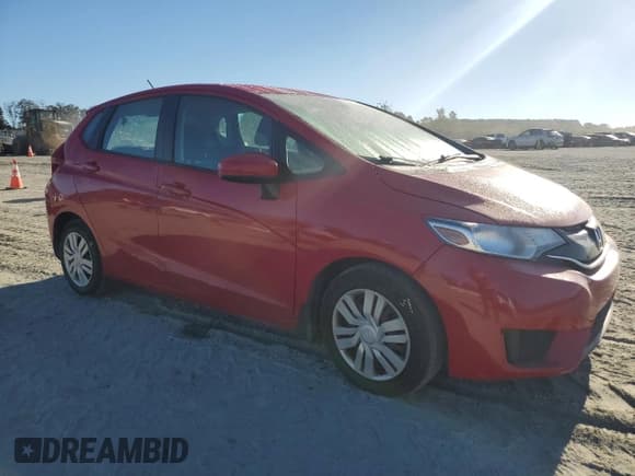 ✅ 2015 Honda Fit LX • VIN: 3HGGK5G5XFM748110 • Lot: 82536975. Wystawiony na Copart z przebiegiem 105 192 mil. Bezpłatny archiwum sprzedaży aukcyjnych z USA i szczegółowy raport historii pojazdu na DreamBid. Zdjęcie 4.