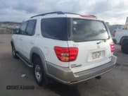 ✅ 2002 Toyota Sequoia SR5 • VIN: 5TDZT34A52S128205 • Lot: 43780619. Listed on IAAI with 270,701 mi. Free auction sales archive from the USA and detailed vehicle history report at DreamBid. Image 3.