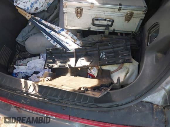 ✅ 2011 Nissan Cube SL • VIN: JN8AZ2KR1BT212025 • Лот: 43583959. Опубликован ранее на IAAI с пробегом 282 566 миль. Бесплатный доступ к архиву аукционных продаж из США и подробный отчёт об истории автомобиля на DreamBid. Изображение 11.