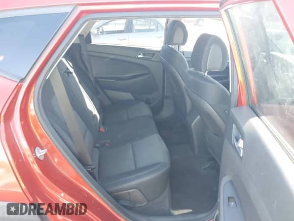 2016 Hyundai Tucson Limited z VIN KM8J33A20GU229712, wystawiony jako IAAI lot #42858852 z przebiegiem 102 042 mil mil oraz . Historia ofert i sprzedaży dostępna na DreamBid. Obrazek 8.