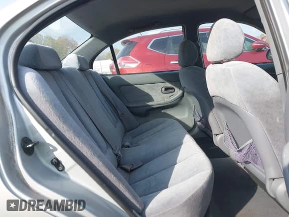 ✅ 2006 Hyundai Elantra GLS • VIN: KMHDN46DX6U222692 • Lot: 43612995. Listed on IAAI with 177,463 mi. Free auction sales archive from the USA and detailed vehicle history report at DreamBid. Image 8.