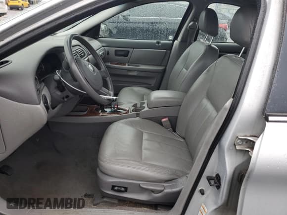 ✅ 2004 Mercury Sable LS Premium • VIN: 1MEHM59S54A605655 • Lot: 82005284. Listed on Copart with 101,723 mi. Free auction sales archive from the USA and detailed vehicle history report at DreamBid. Image 7.