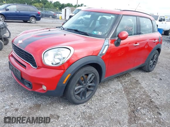 ✅ 2013 MINI Countryman S • VIN: WMWZC3C58DWP23408 • Lot: 43025385. Listed on IAAI with 145,979 mi. Free auction sales archive from the USA and detailed vehicle history report at DreamBid. Image 2.