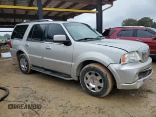 ✅ 2006 Lincoln Navigator Luxury • VIN: 5LMFU27516LJ14665 • Lot: 81501094. Wystawiony na Copart z przebiegiem 177 122 mil. Bezpłatny archiwum sprzedaży aukcyjnych z USA i szczegółowy raport historii pojazdu na DreamBid. Zdjęcie 4.
