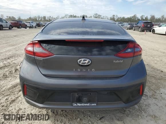 ✅ 2018 Hyundai Ioniq SEL • VIN: KMHC75LC9JU103046 • Лот: 82219884. Размещён на Copart с пробегом 128 650 миль миль. Получите бесплатный доступ к архиву аукционных продаж из США и посмотрите подробный отчёт об истории автомобиля на DreamBid. Изображение 6.